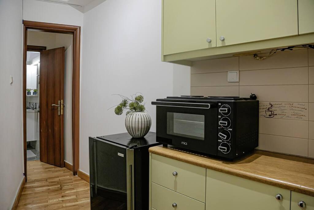 Modern Aprtmnt In Exarhia Apartment